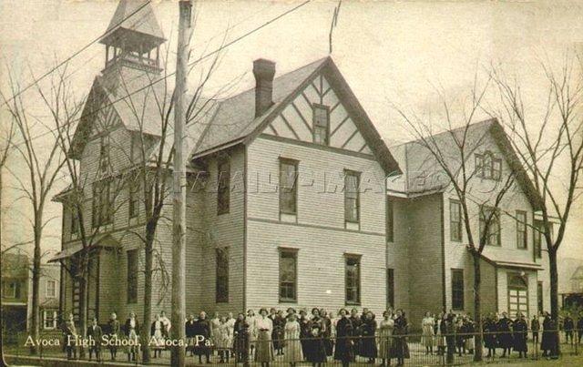 Avoca High School in Avoca PA