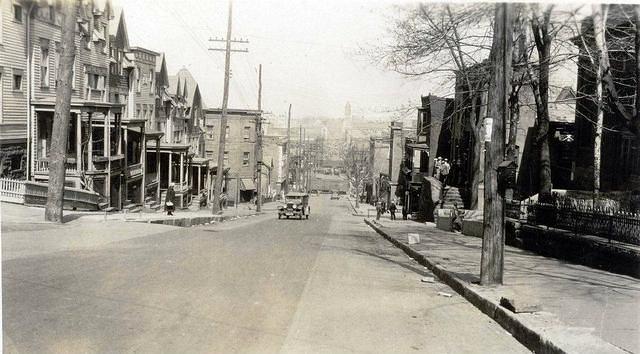 Late 1920s photo of East Northampton Street, Heights Section of Wilkes-Barre